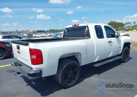 2008 Chevrolet Silverado 1500 Work Truck z USA, uszkodzony, nr VIN 1GCEC19X68Z113610